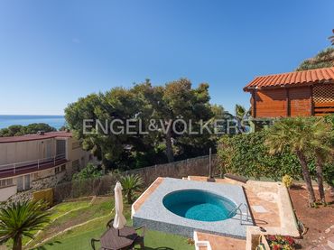 Casa con piscina in vendita a La Renegà - Torre Bellver - Les Platgetes