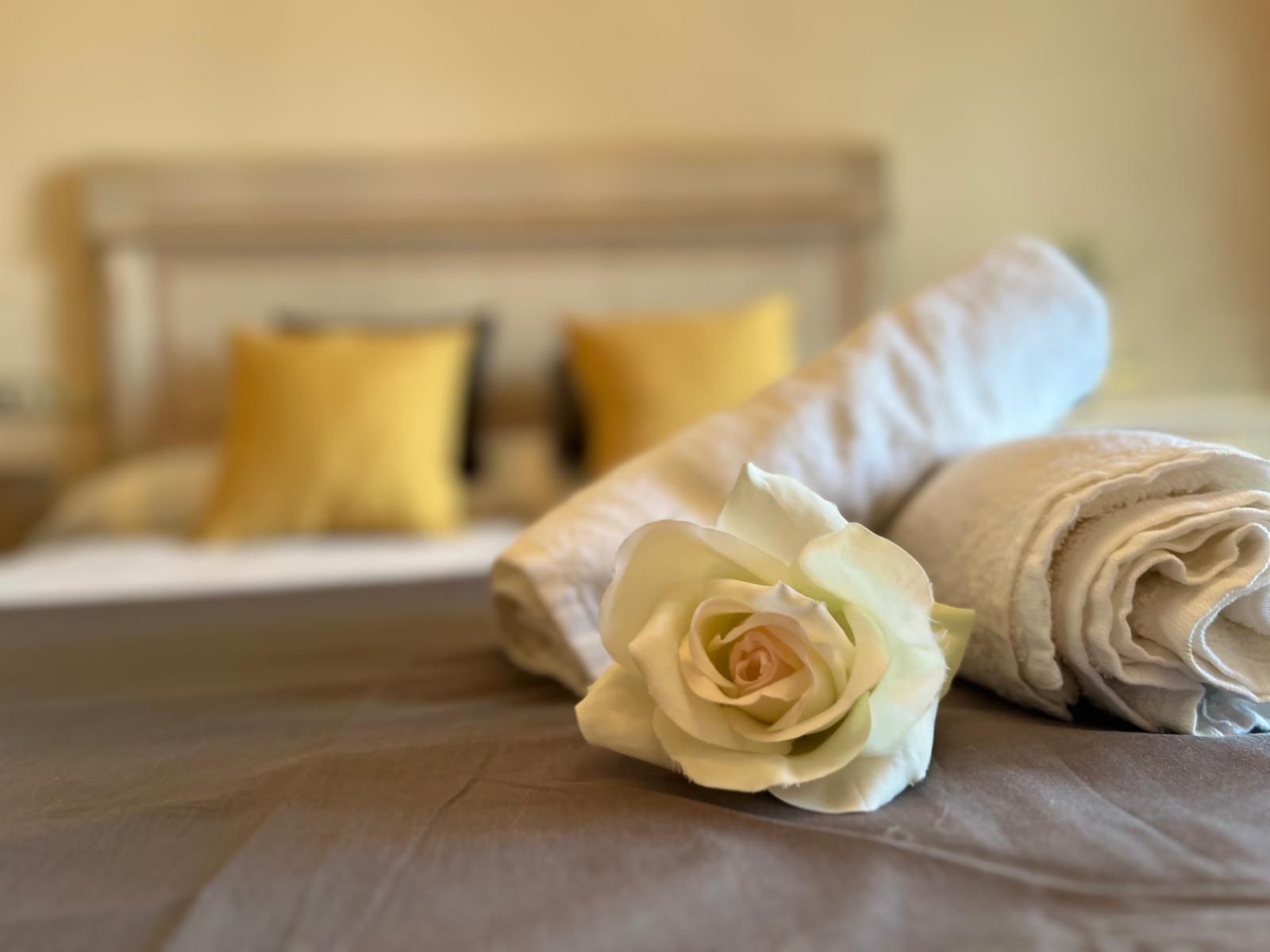 Bedroom of House or chalet for sale in Domeño  with Air Conditioner, Terrace and Swimming Pool