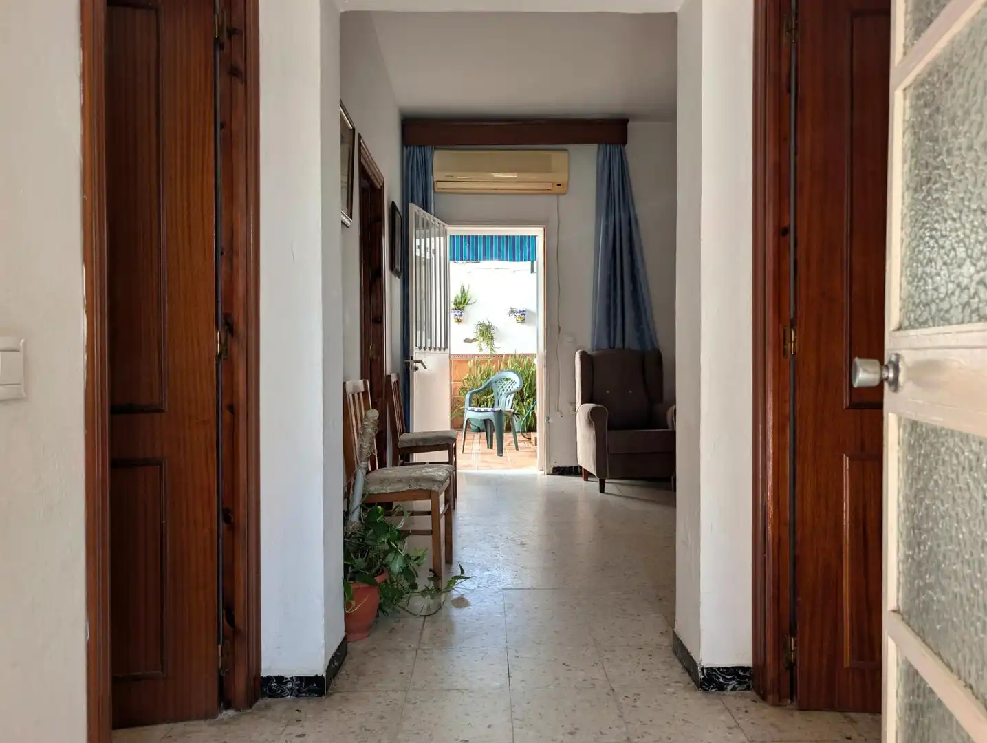 Reihenhaus zum Verkauf in Sanlúcar la Mayor, imagen 10