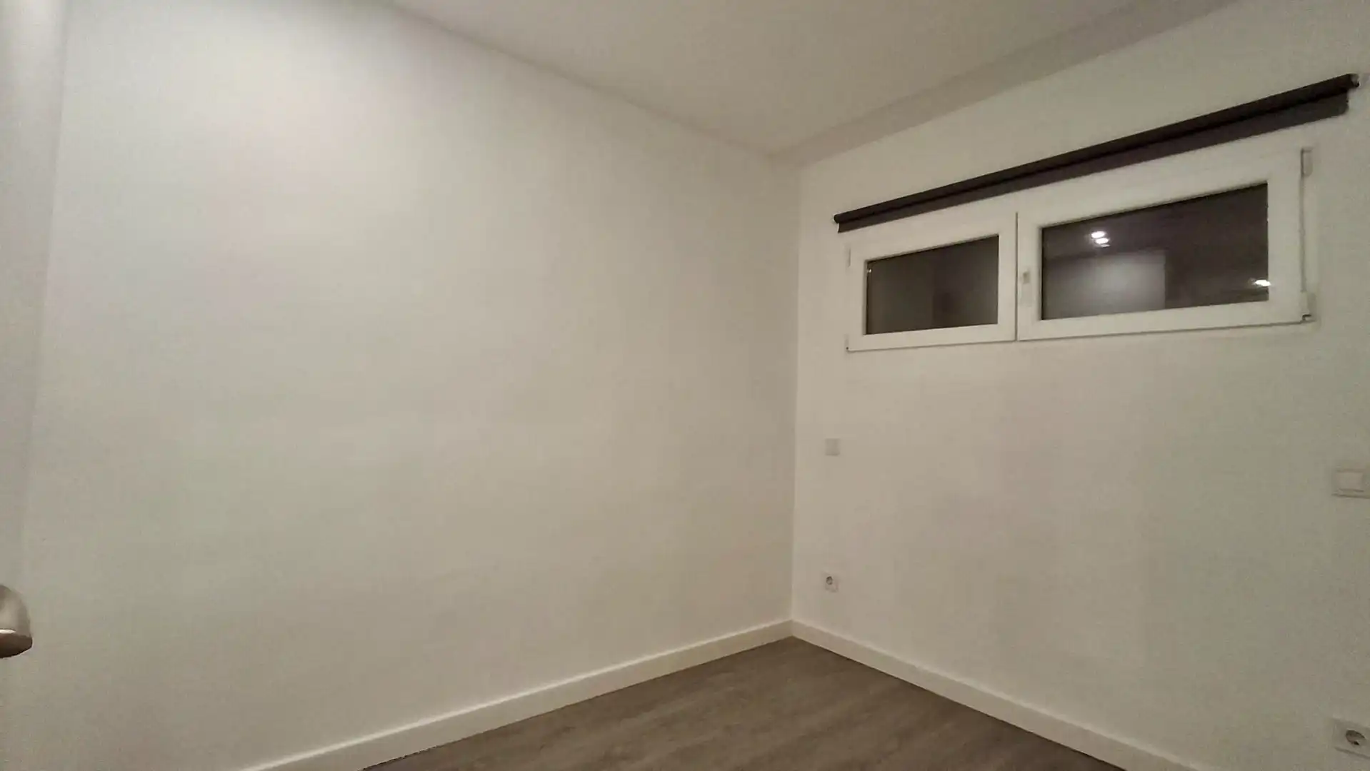 Habitación de Apartamento en venta en Madrid con Calefacción