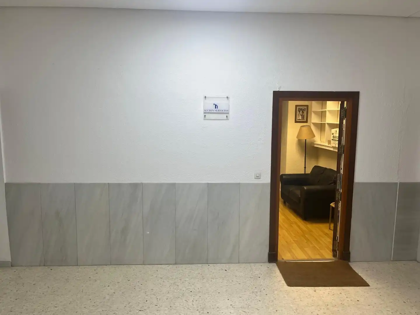Oficina en venda en Sevilla amb Aire condicionat, Calefacció i Moblat
