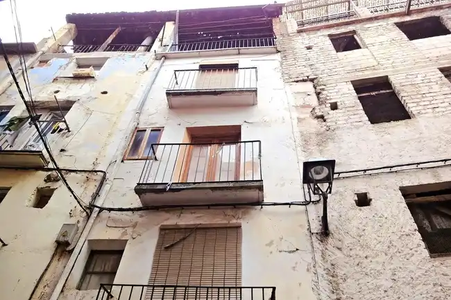Piso en venta en C/ Esparza, Barbastro