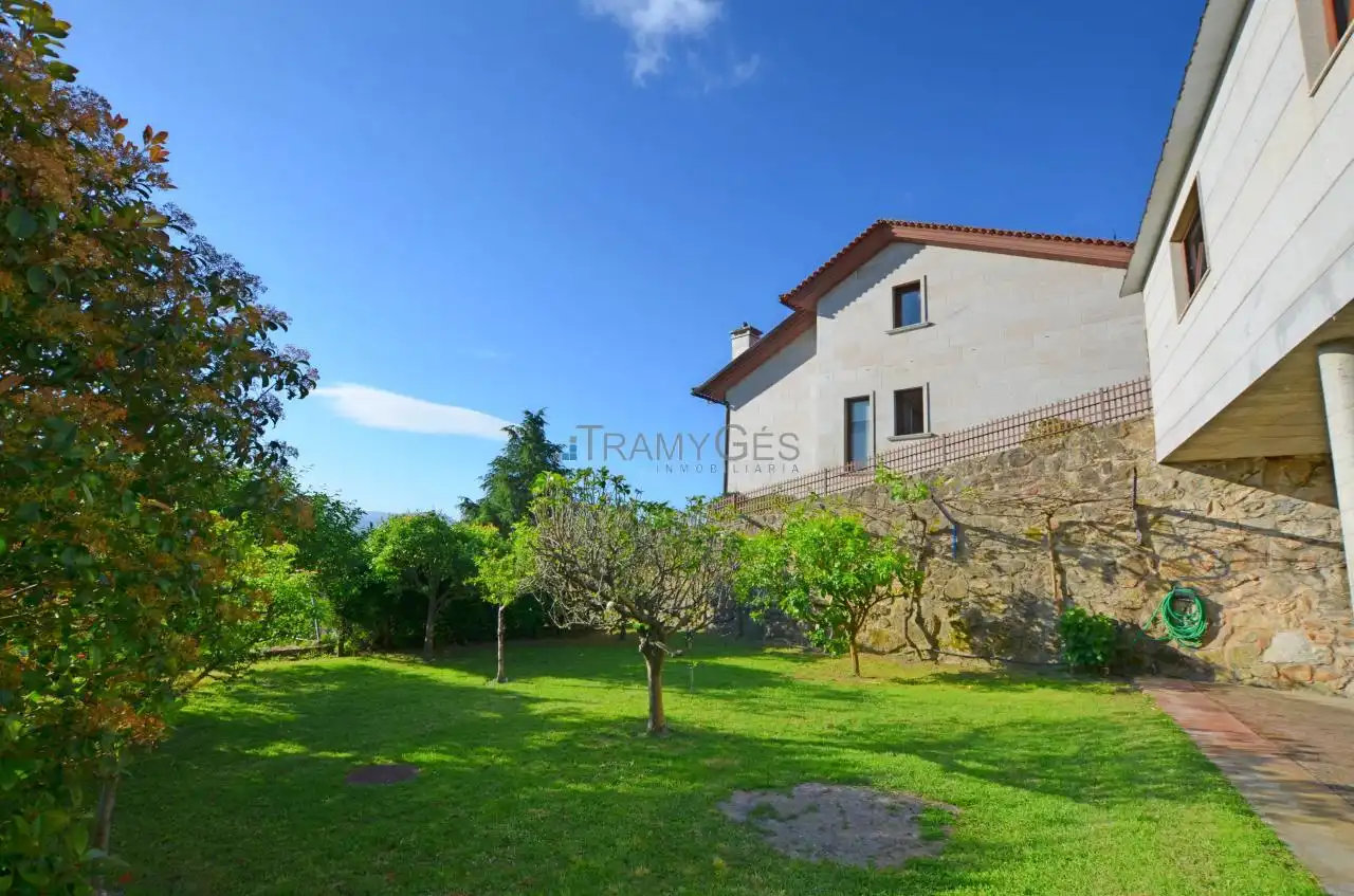 Haus oder Chalet zum Verkauf in CAMIÑO DO OUTEIRO - MIRANXE, O Rosal