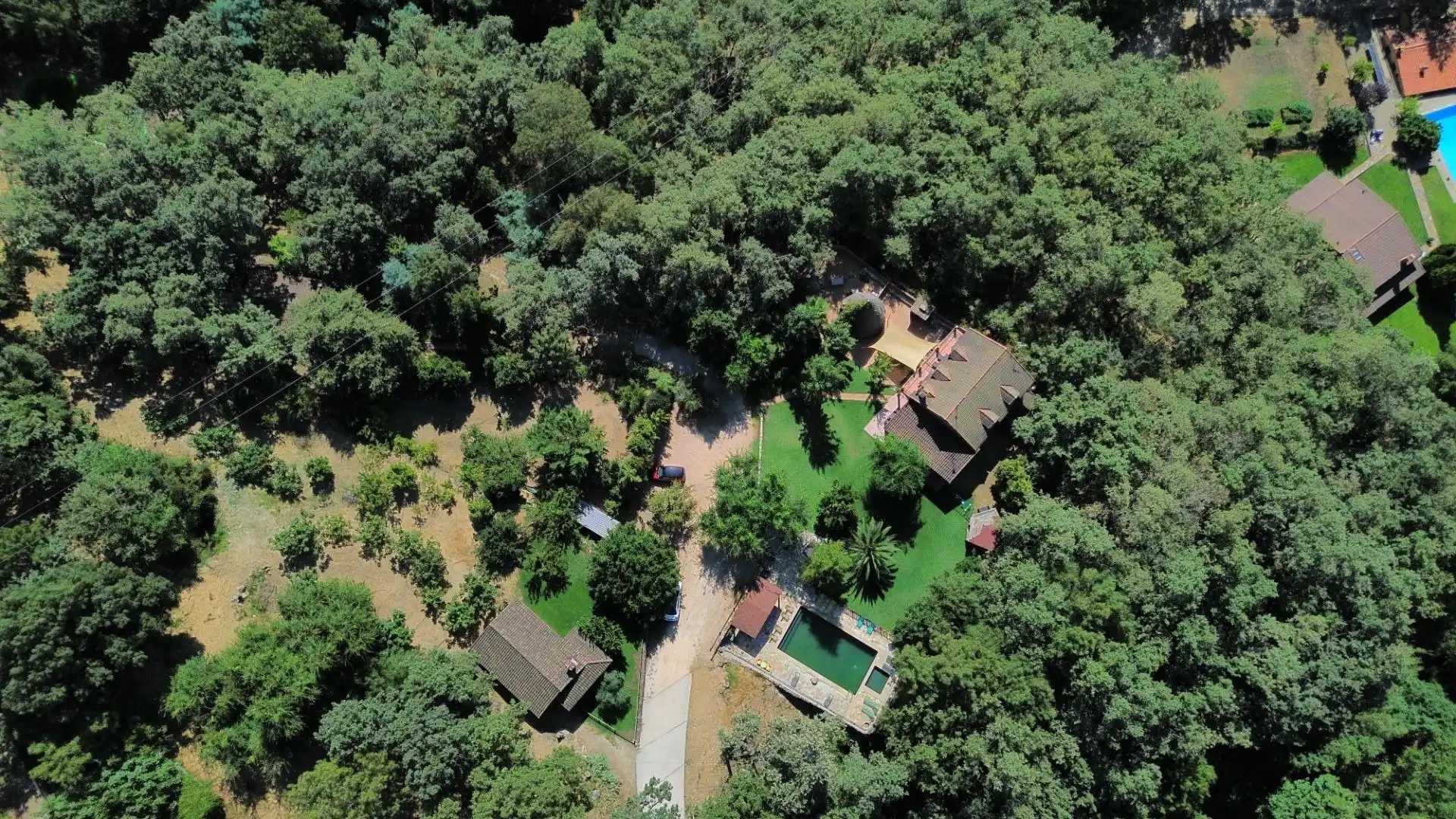 Jardí de Casa o xalet en venda en Candeleda amb Aire condicionat, Calefacció i Jardí privat