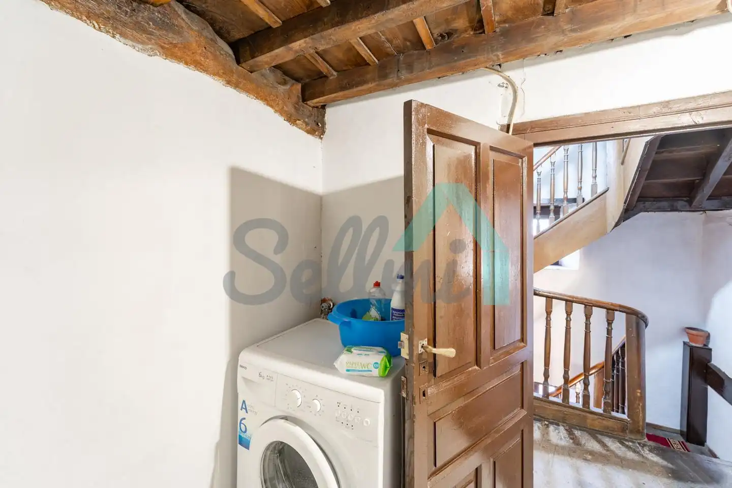 Casa adosada en venta en Quirós con Parquet y Trastero
