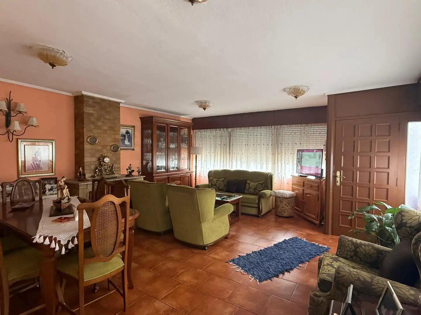 Sala d'estar de Casa o xalet en venda en Ferrol amb Calefacció i Traster