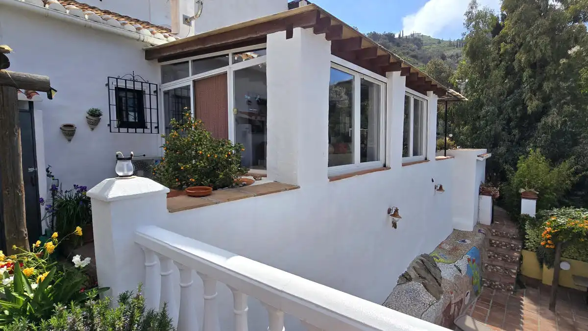 Casa rústica amb jardí en venda a Cómpeta, imagen 15