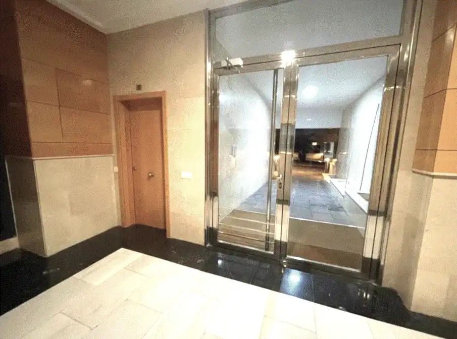Flat for sale in La Pobla de Vallbona  with Air Conditioner, Heating and Private garden