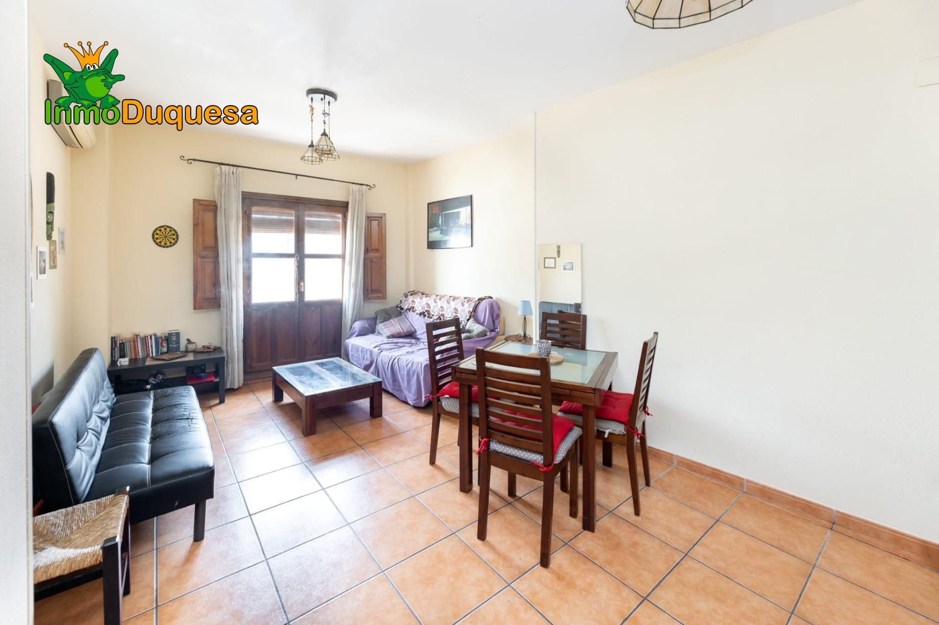 Sala d'estar de Pis en venda en  Granada Capital amb Jardí privat, Terrassa i Traster