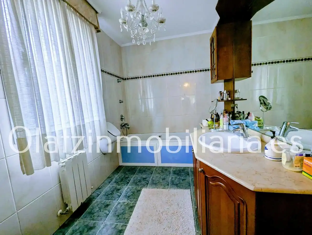 Baño de Casa o chalet en venta en Laudio / Llodio con Calefacción, Terraza y Trastero