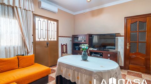 Foto 5 de Casa o xalet en venda a Centro - Doña Mercedes, Dos Hermanas