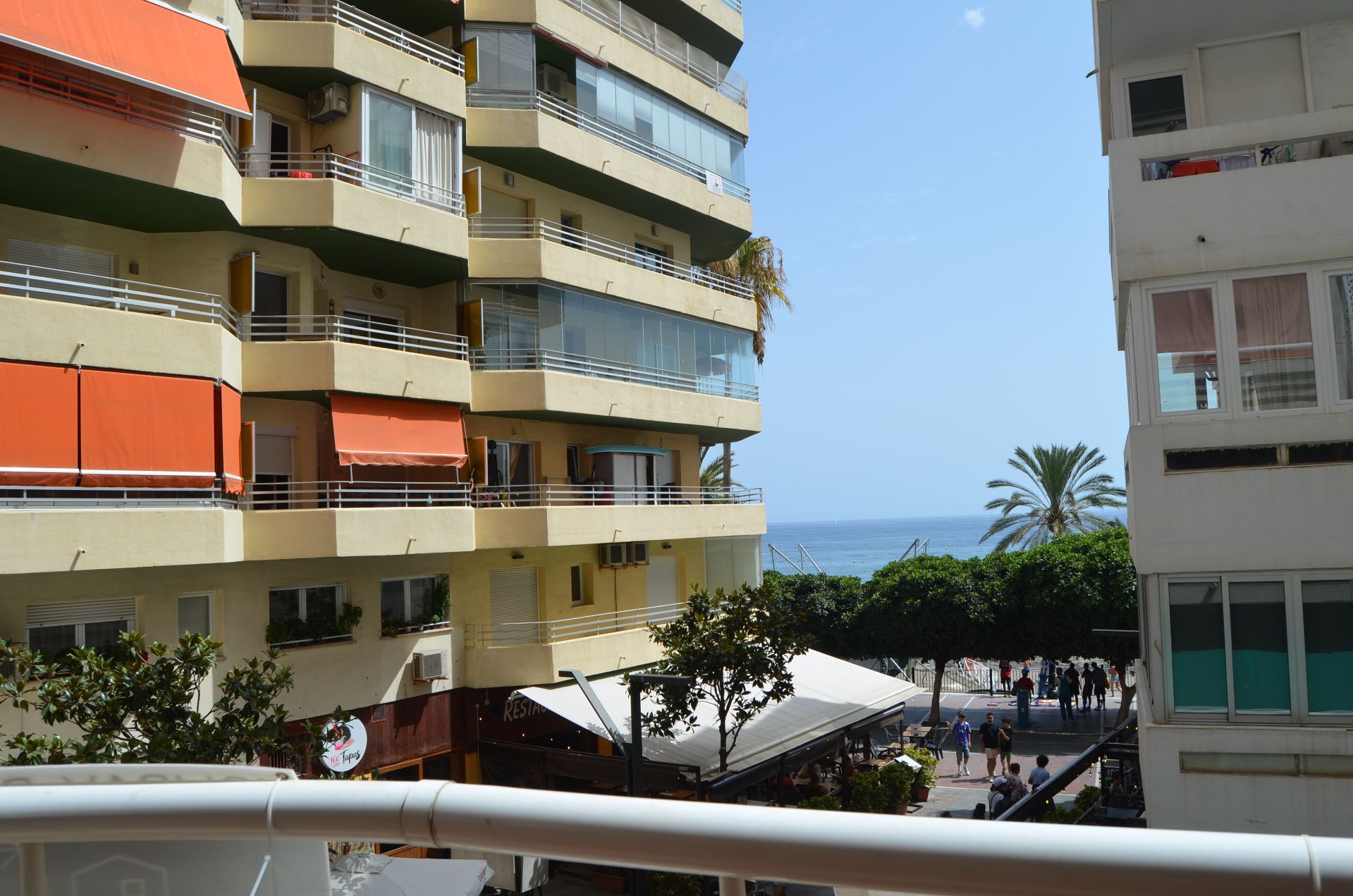 Exterior view of Flat for sale in Marbella  with Air Conditioner and Terrace