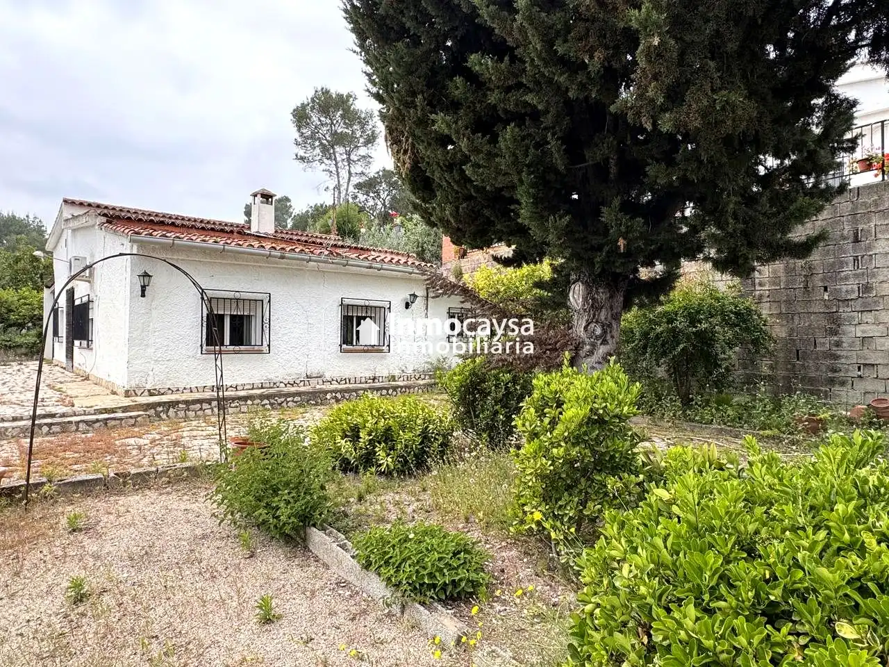 Vista exterior de Casa o chalet en venta en Xàtiva con Aire acondicionado, Jardín privado y Piscina