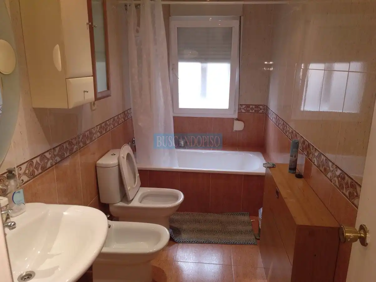 Flat for rent in Residencia
