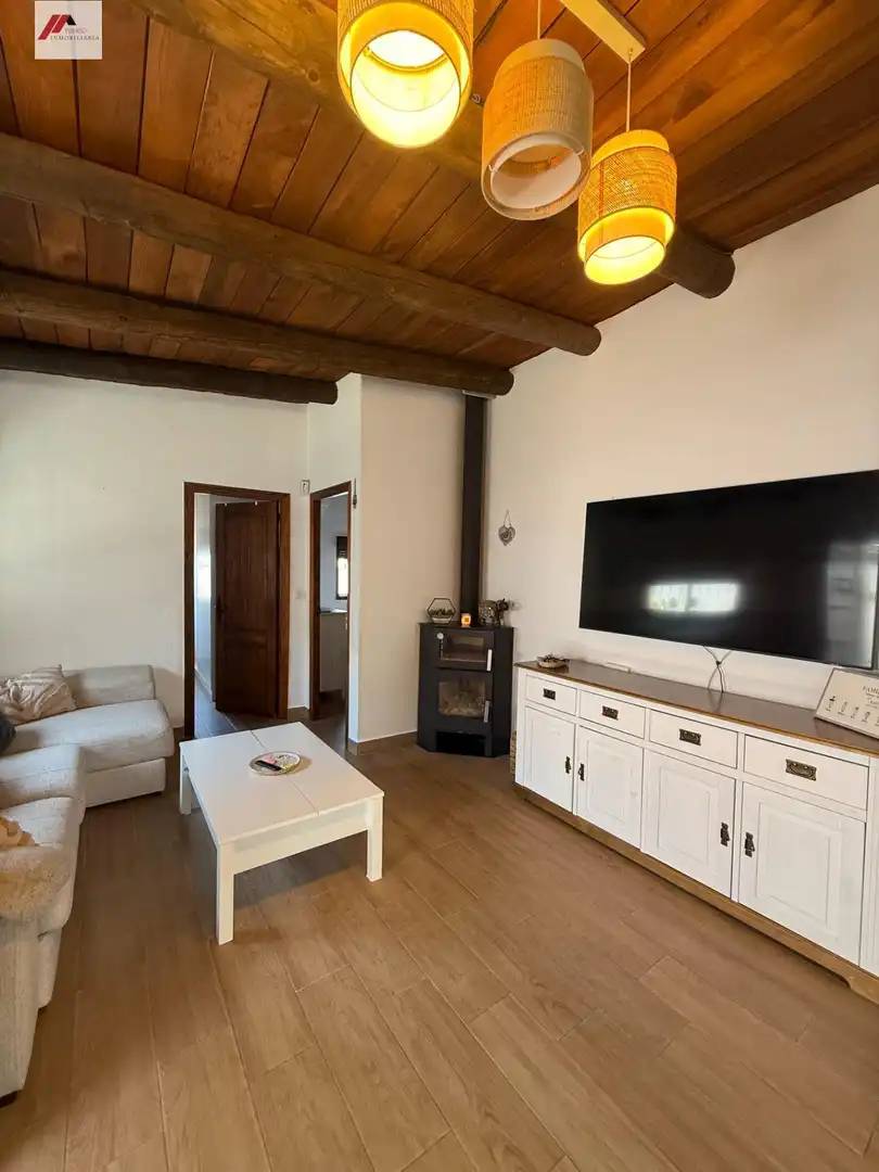 Sala d'estar de Casa o xalet en venda en El Puerto de Santa María amb Jardí privat, Piscina i Jacuzzi
