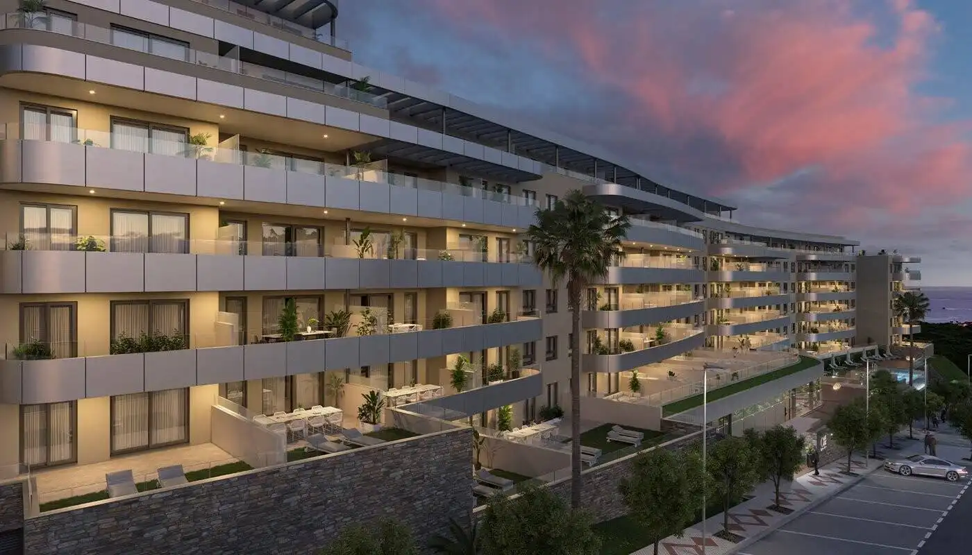Apartamento con terraza en venta en El Pinillo, imagen 3