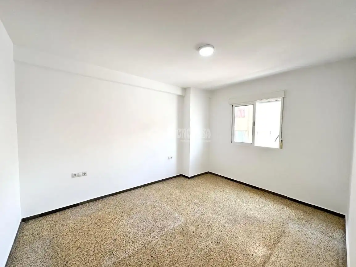Habitación de Piso en venta en Almería