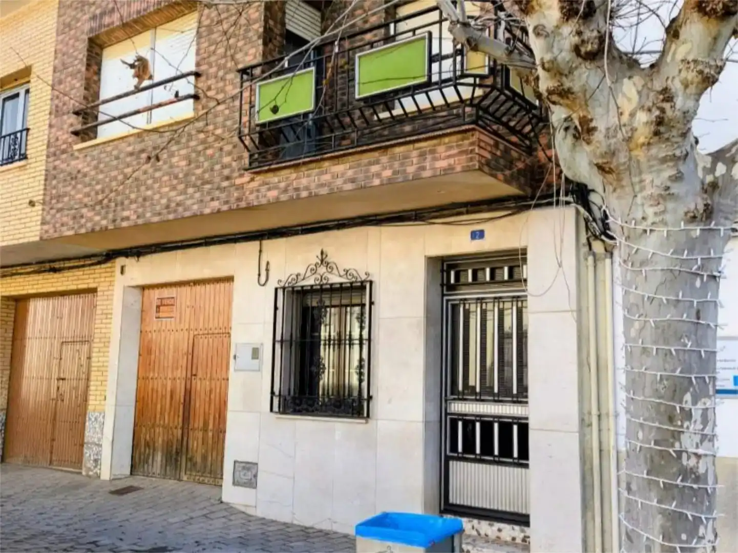 Vista exterior de Pis en venda en El Peral   amb Traster i Balcó
