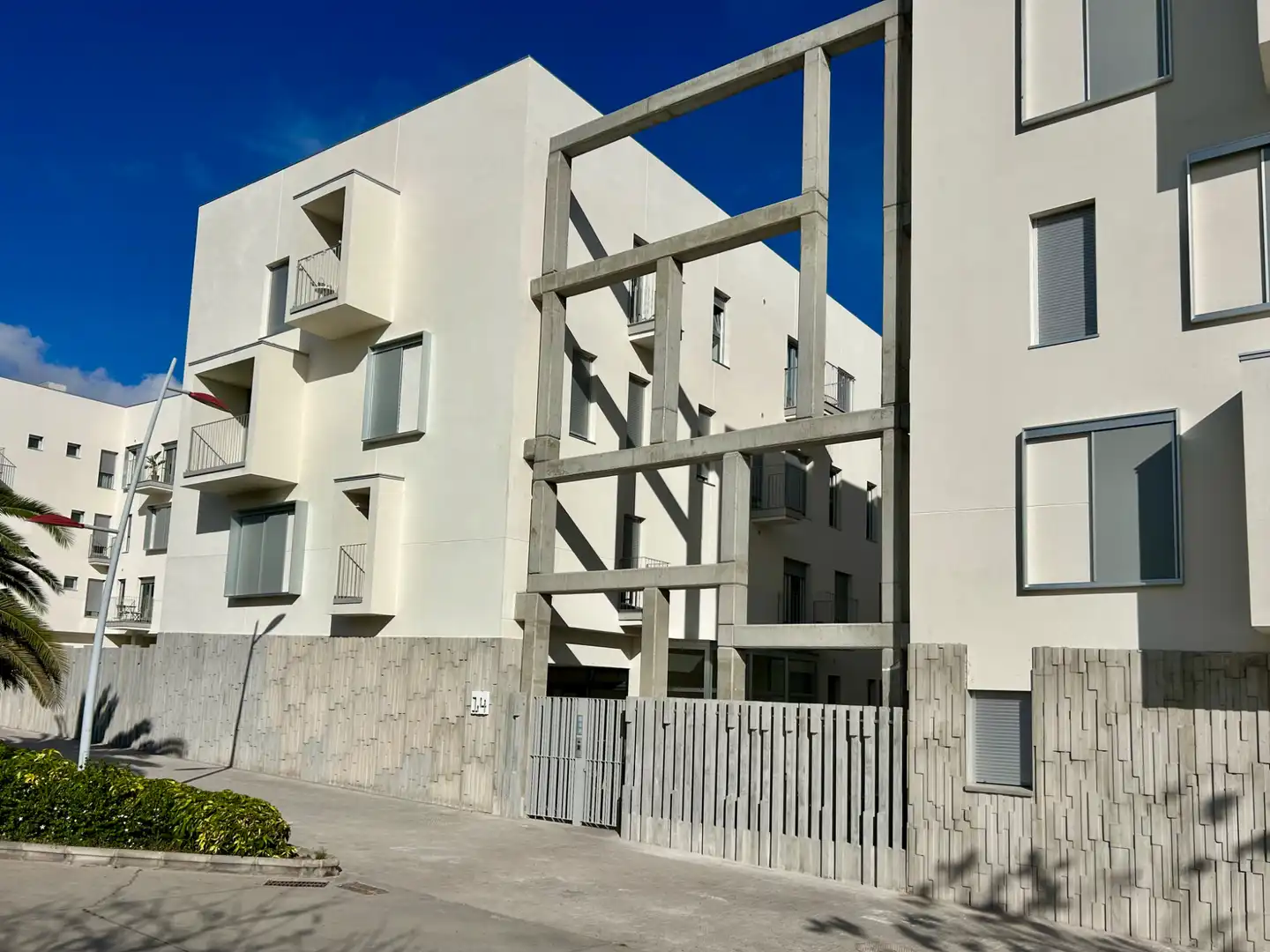 Exterior view of Flat for sale in Las Palmas de Gran Canaria  with Private garden, Storage room and Swimming Pool