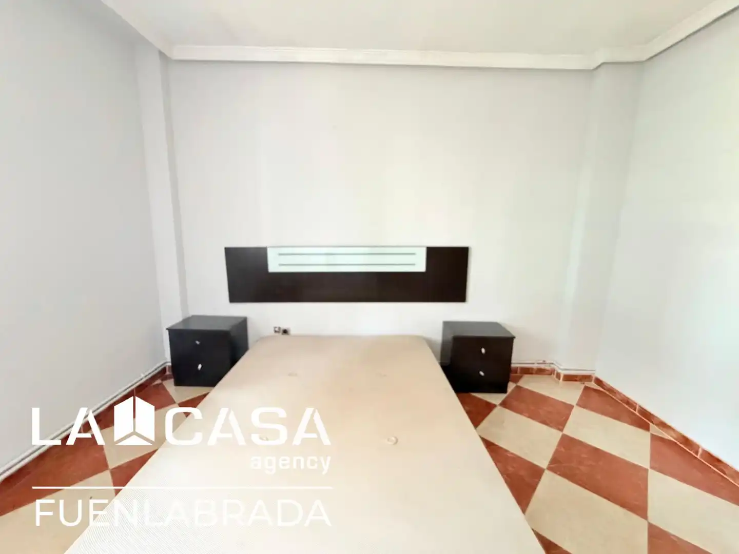 Flat for sale in Fuenlabrada  with Heating and Terrace