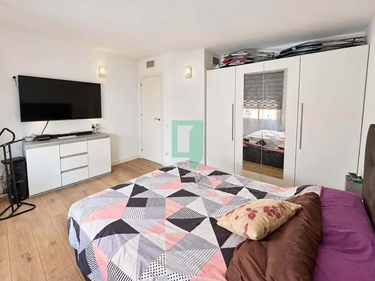Habitación de Piso en venta en Badalona con Aire acondicionado
