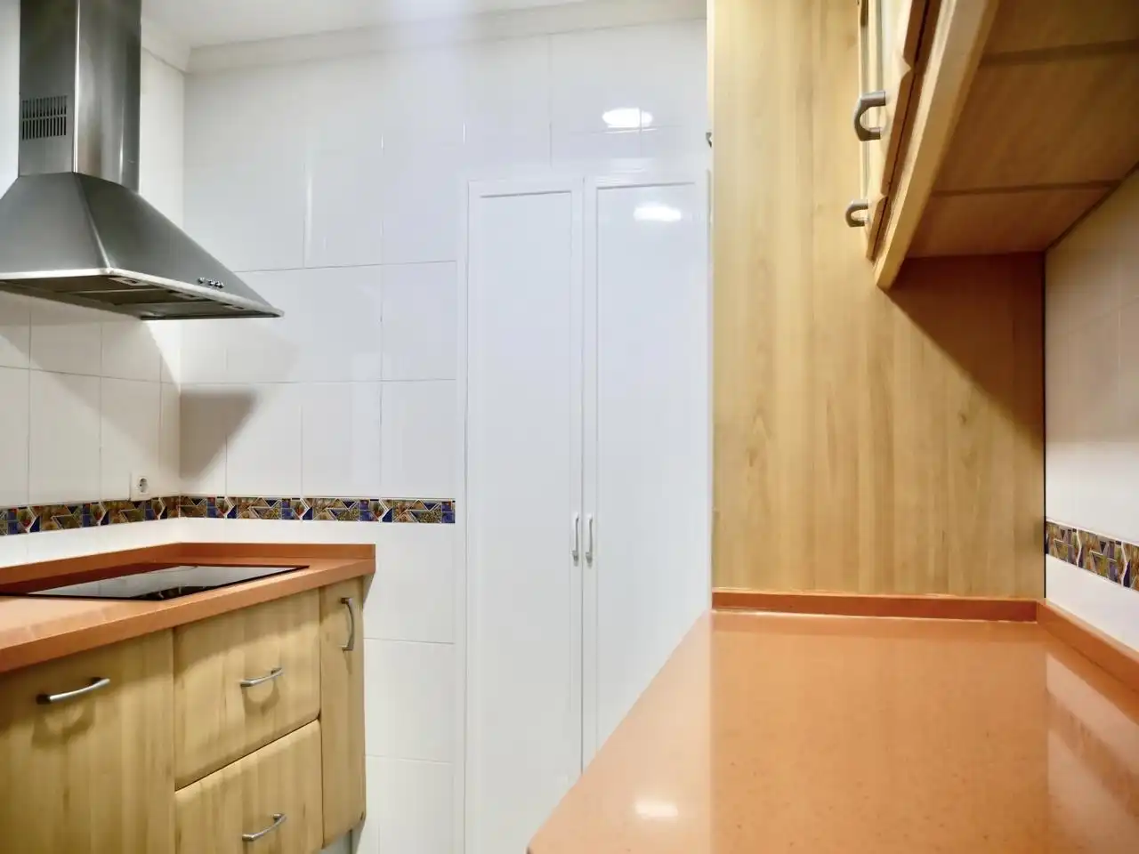 Kitchen of Flat for sale in La Rinconada  with Air Conditioner, Parquet flooring and Terrace