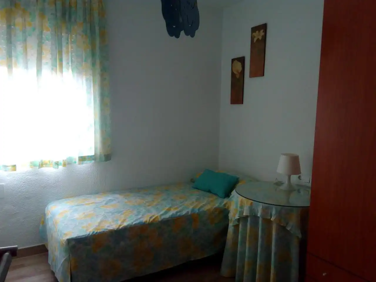 Bedroom of Flat for rent in Sevilla  with Air Conditioner and Furnished