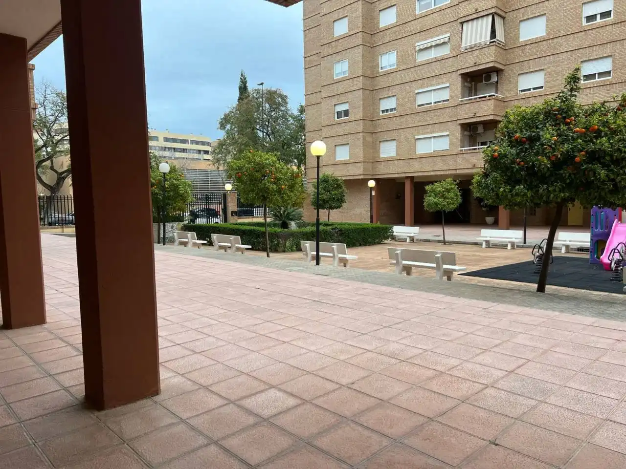 Außenansicht von Wohnung zum Verkauf in Castellón de la Plana / Castelló de la Plana mit Klimaanlage, Abstellraum und Möbliert