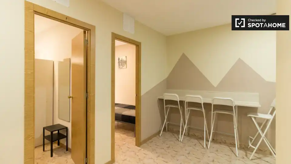 Room in El Camp de l'Arpa del Clot