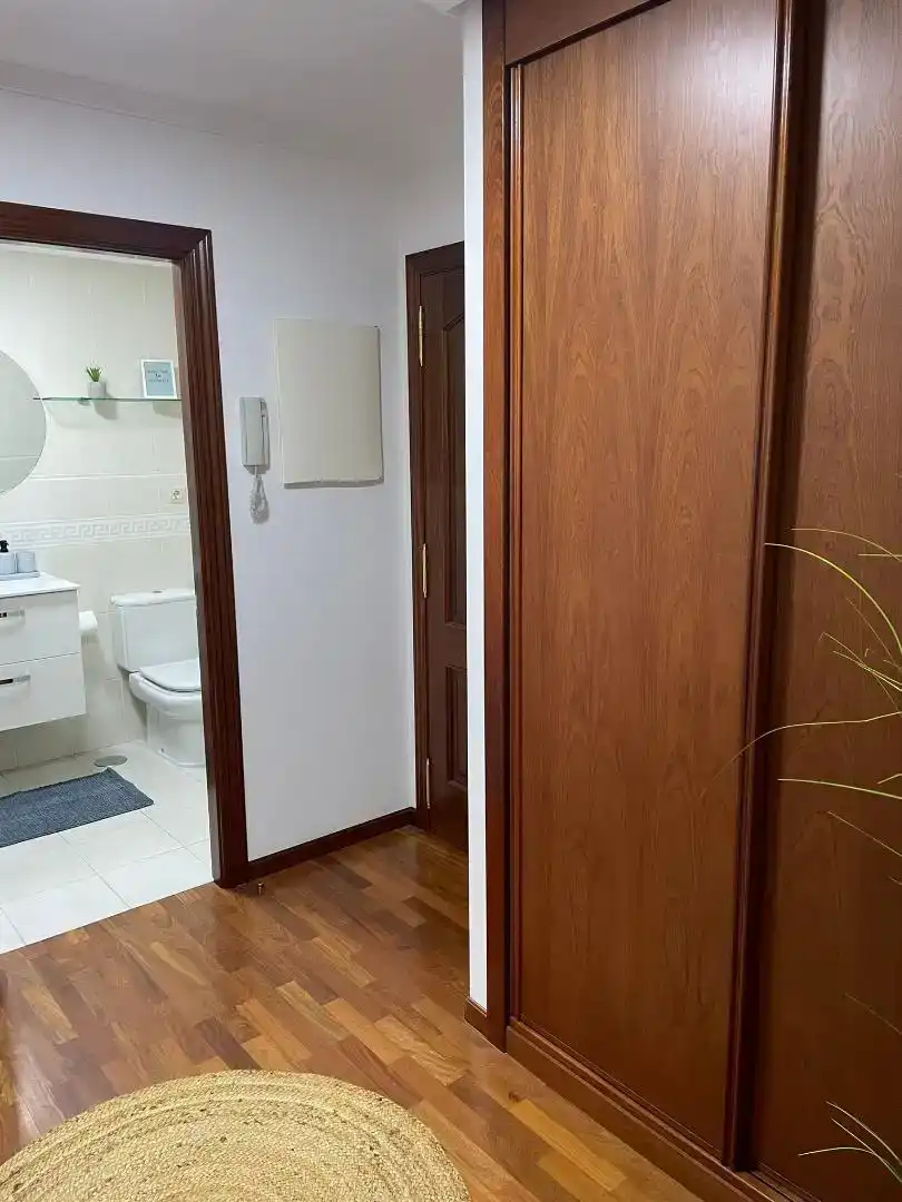 Apartament per a compartir en A Coruña Capital  amb Parquet, Moblat i Forn