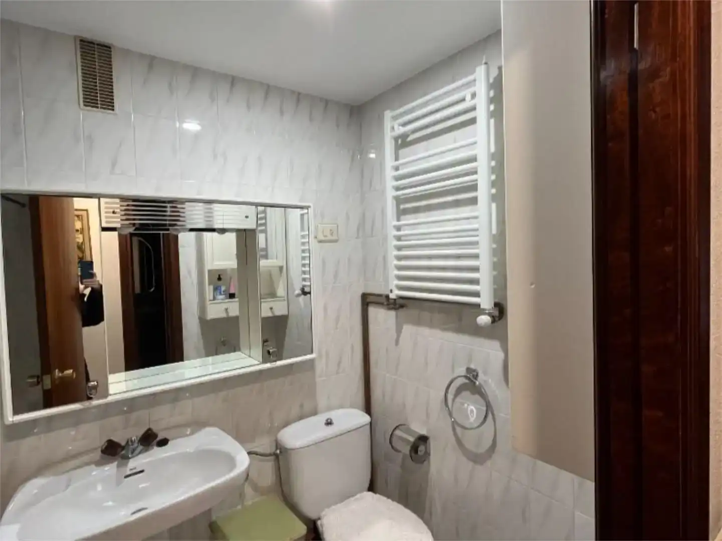 Baño de Piso en venta en Bilbao  con Balcón