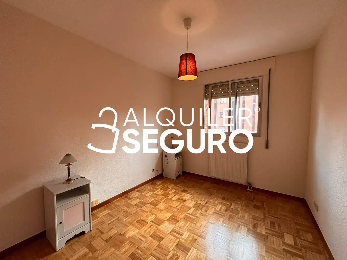 Schlafzimmer von Wohnung zur Miete in Puente de Vallecas