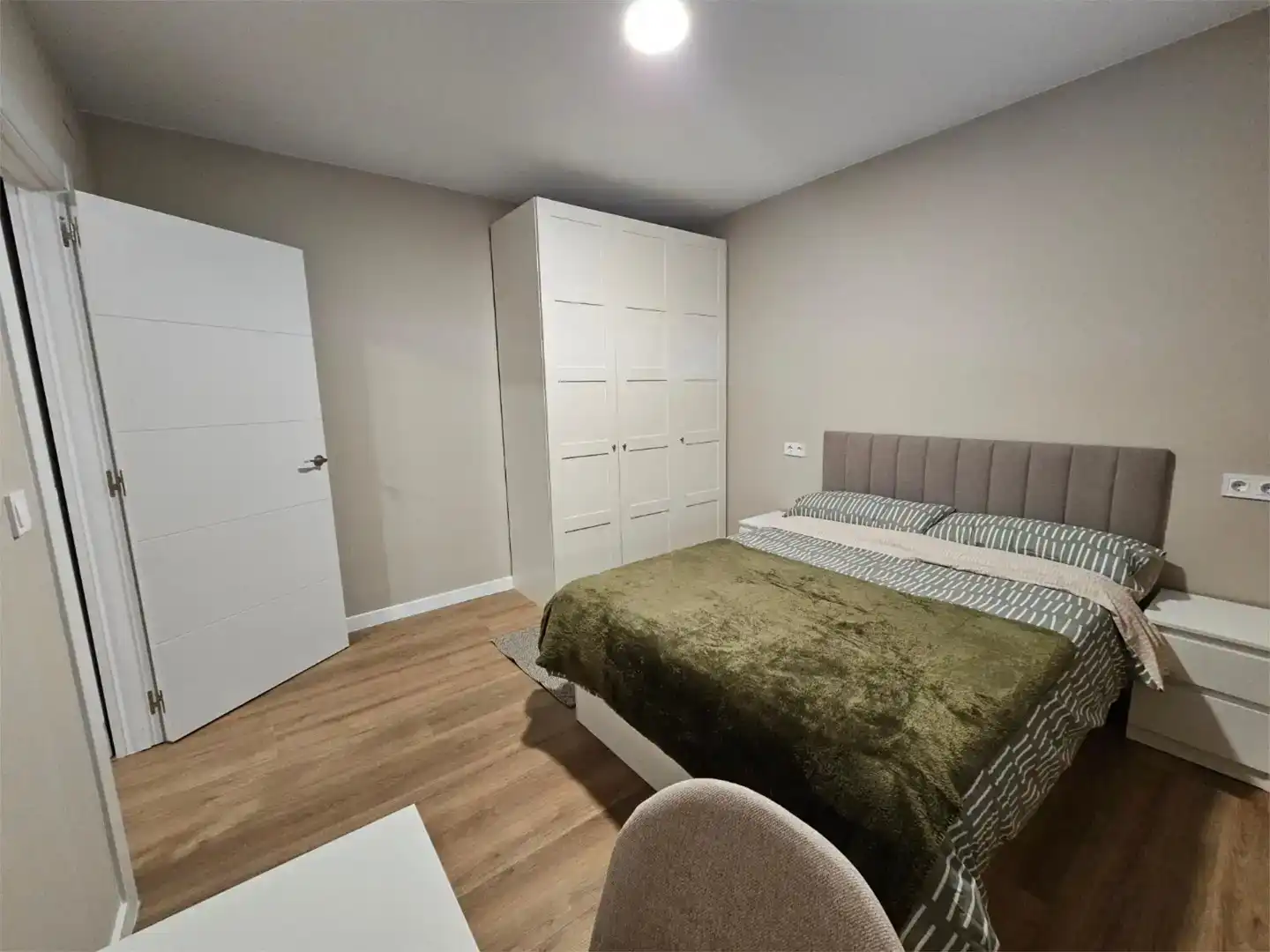 Bedroom of Flat for rent in Elda  with Air Conditioner, Parquet flooring and Furnished