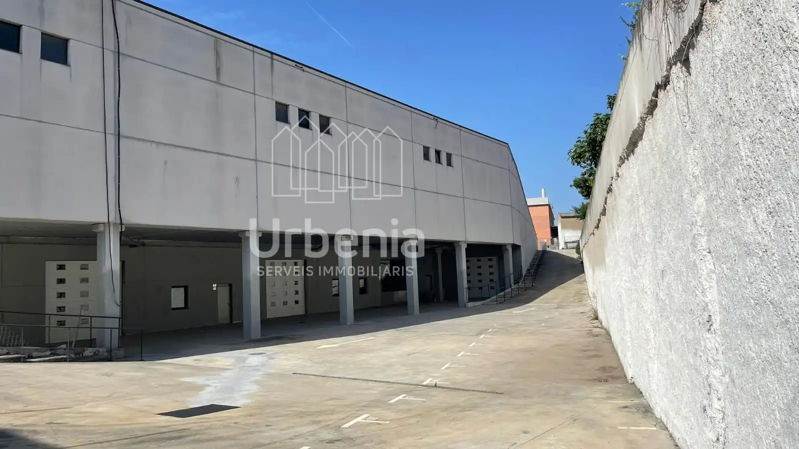 Vista exterior de Nave industrial en venta en Cabrera de Mar