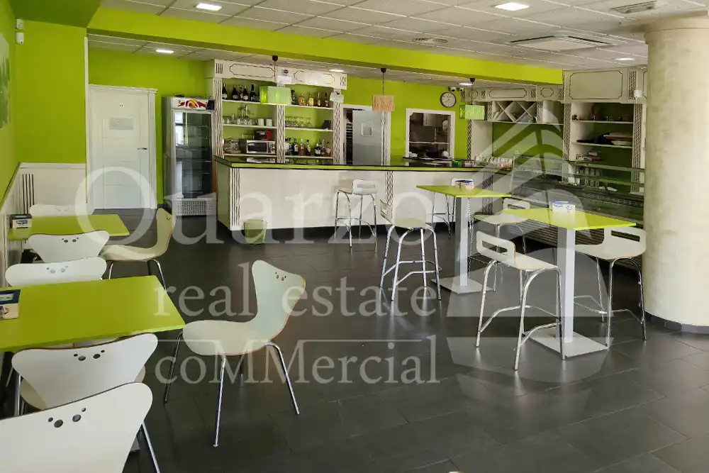 Local commercial à vendre à Calle de Marbella, imagen 3
