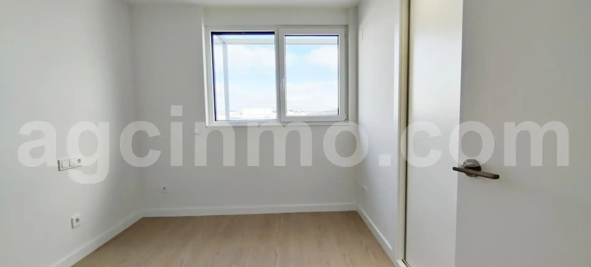 Habitación de Piso en venta en Valladolid con Calefacción, Terraza y Trastero