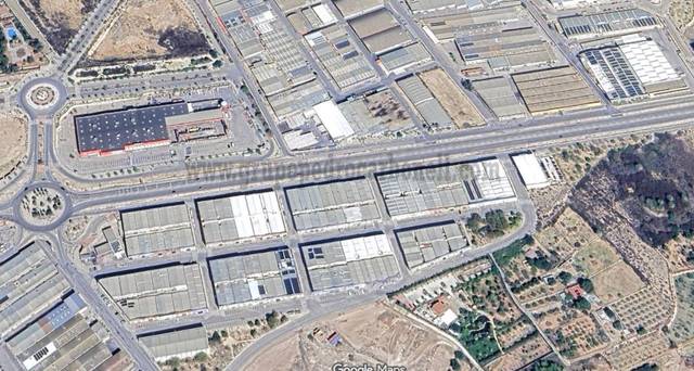 Nave industrial en Alquiler en Crevillent