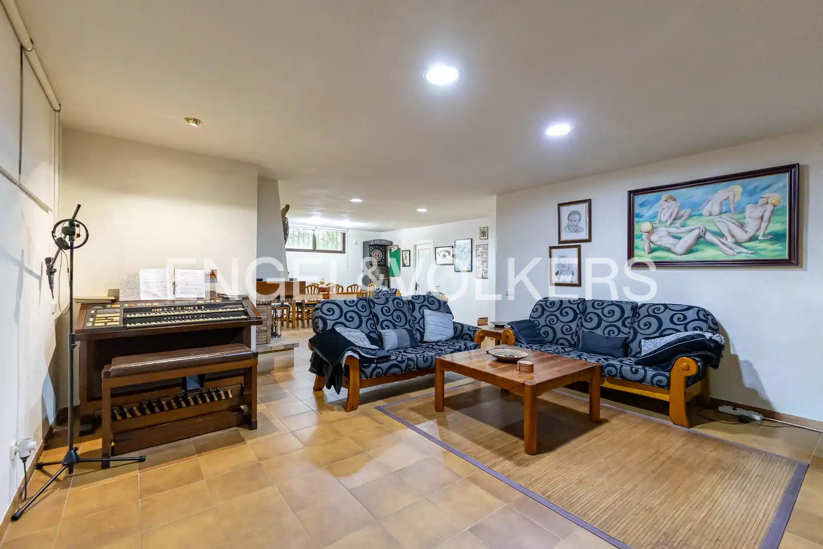 Casa adosada en venta en Madrid con Aire acondicionado, Calefacción y Jardín privado