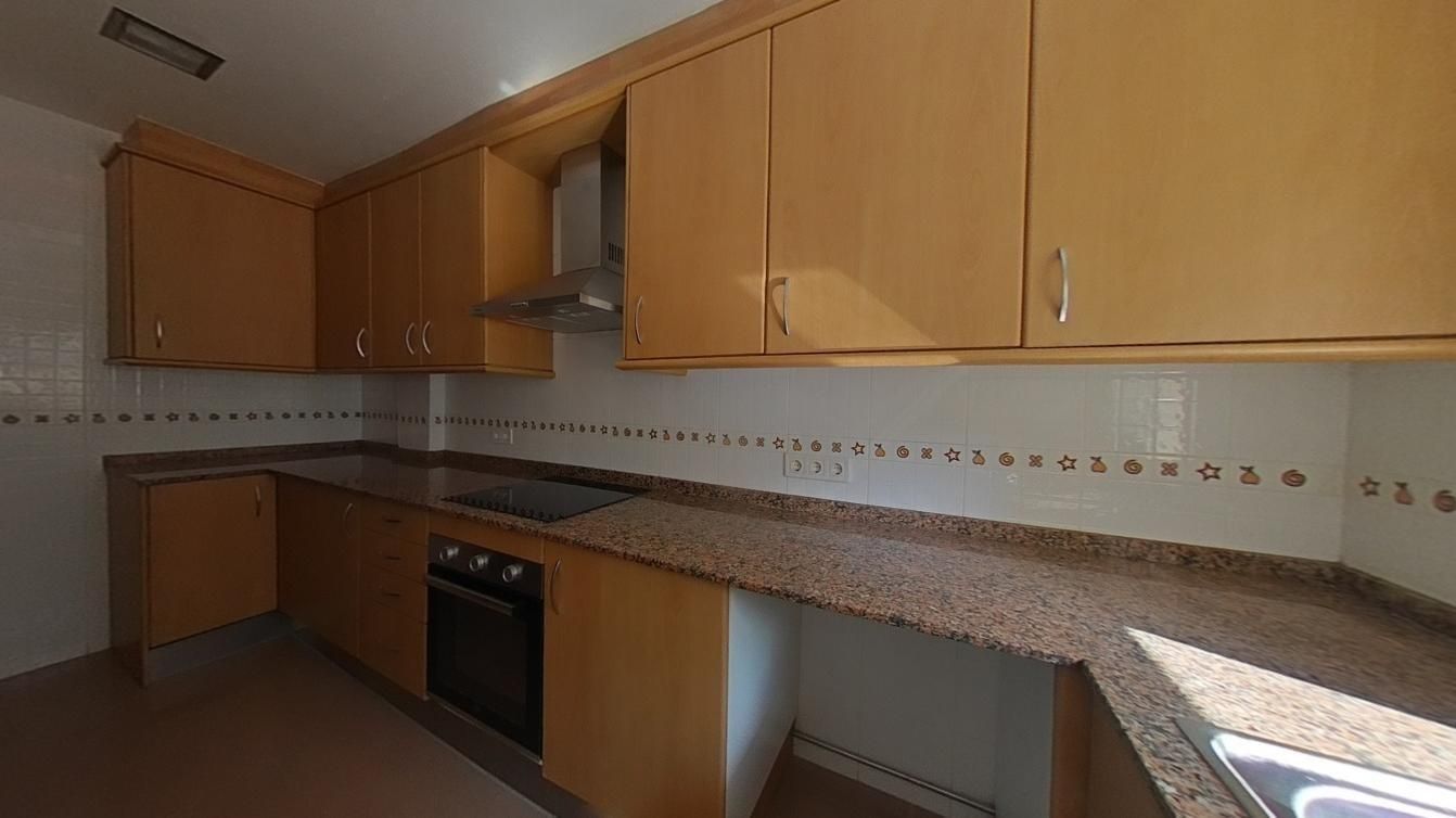 Cuina de Dúplex en venda en Sant Boi de Llobregat