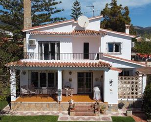 Jardí de Casa o xalet en venda en Benalmádena amb Aire condicionat, Calefacció i Jardí privat