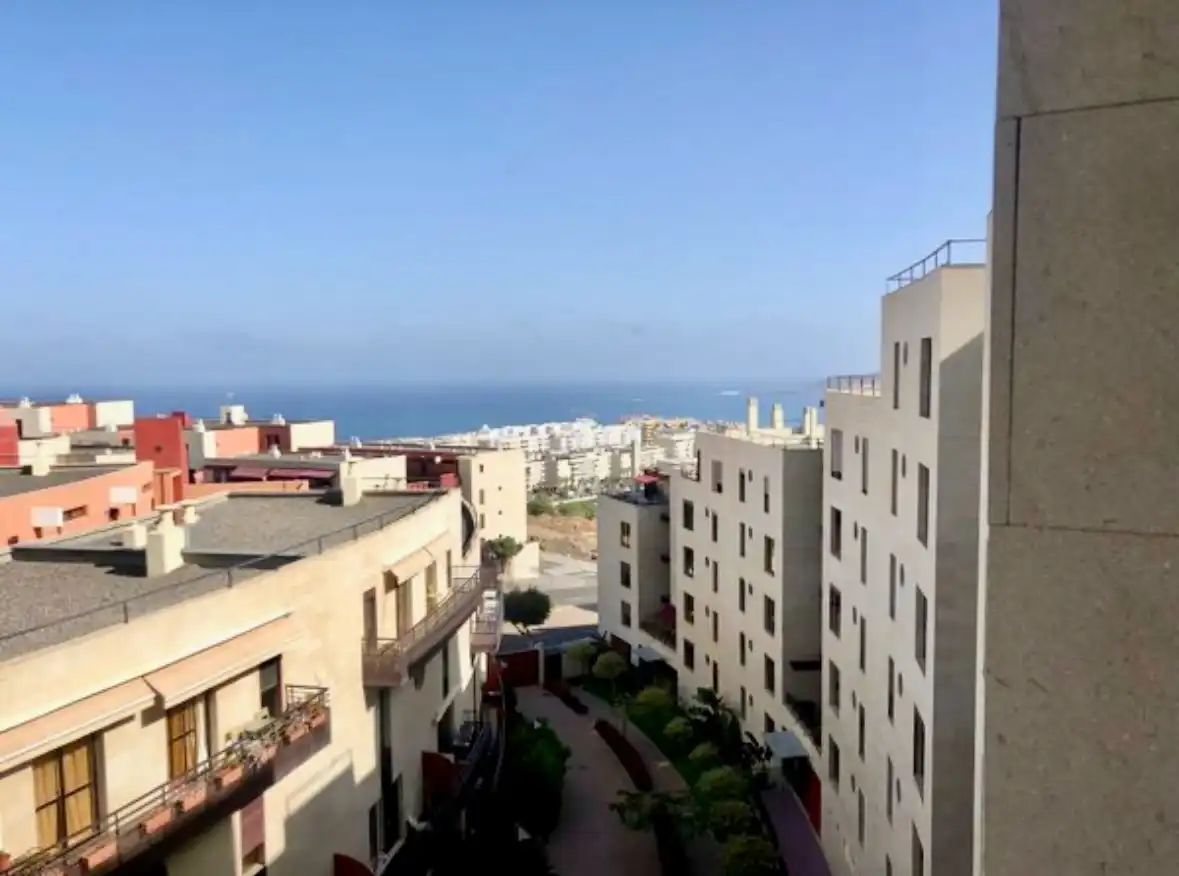 Vista exterior de Pis en venda en Las Palmas de Gran Canaria amb Traster