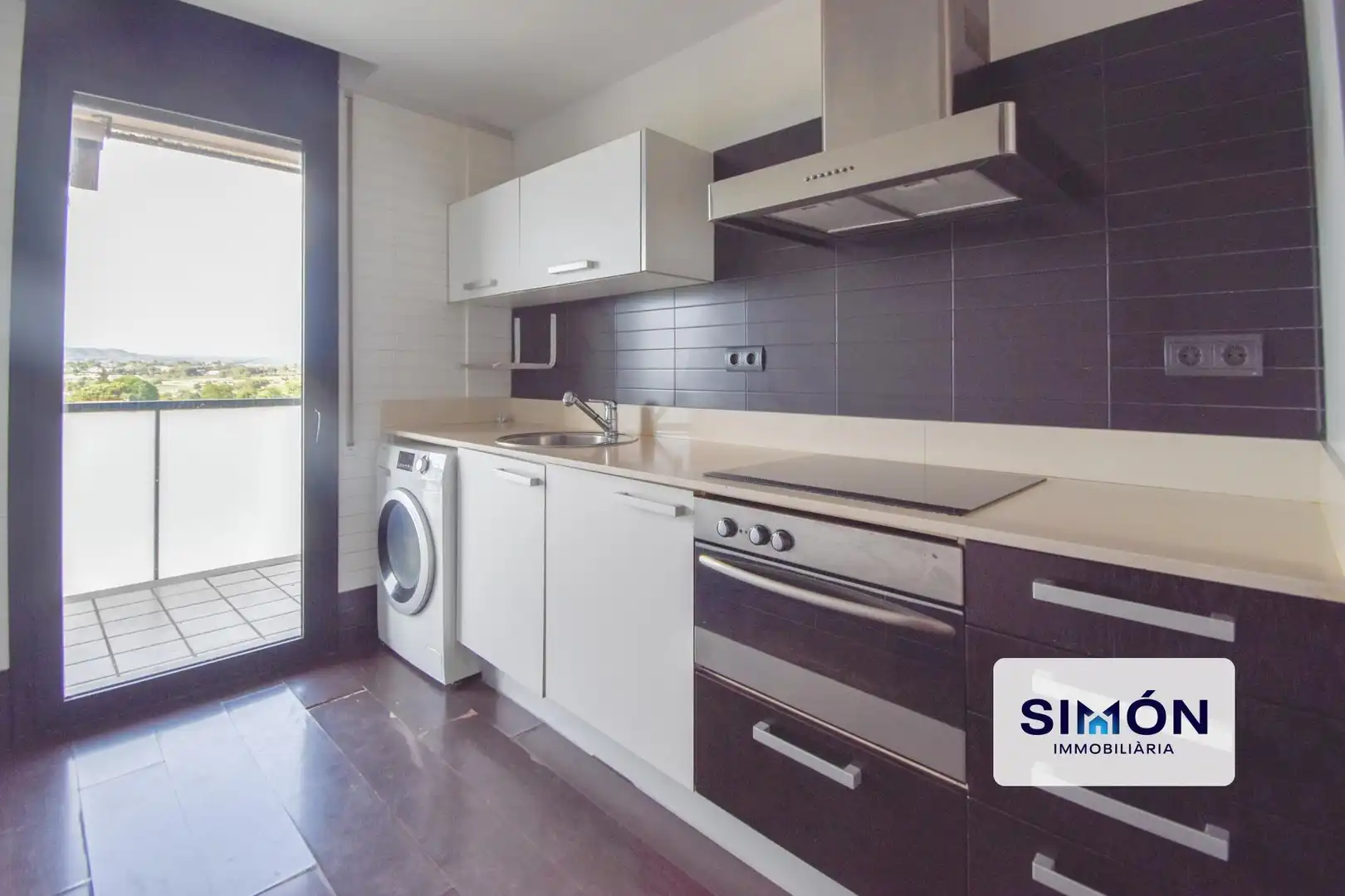 Kitchen of Flat for sale in Manresa  with Heating, Balcony and Community pool