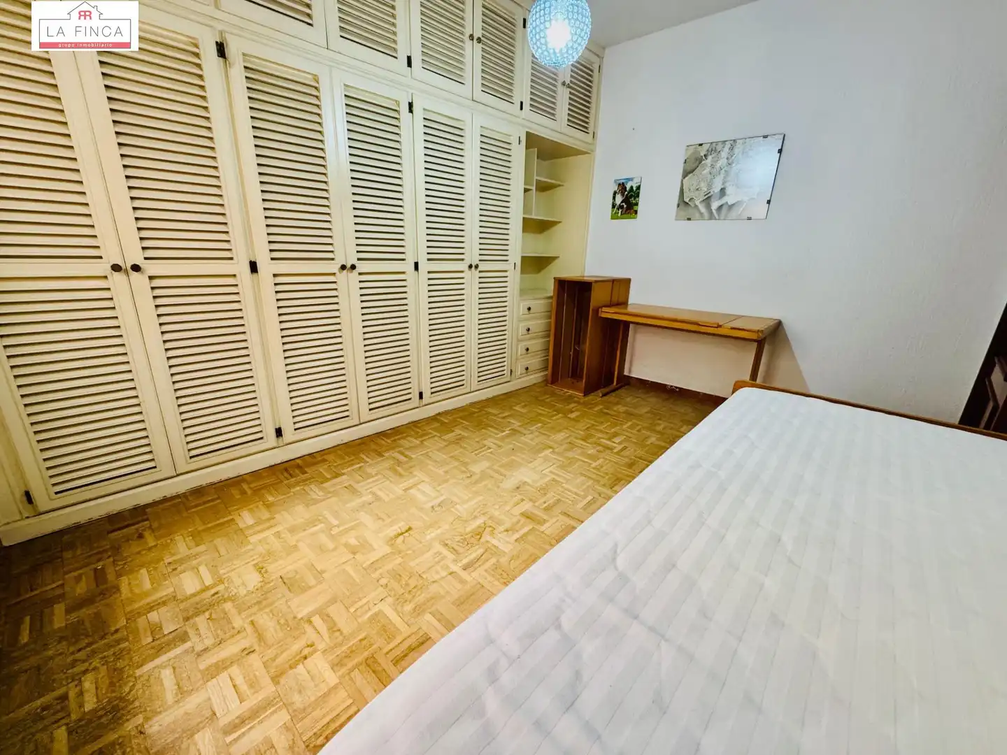 Bedroom of Flat for sale in Málaga  with Air Conditioner and Parquet flooring