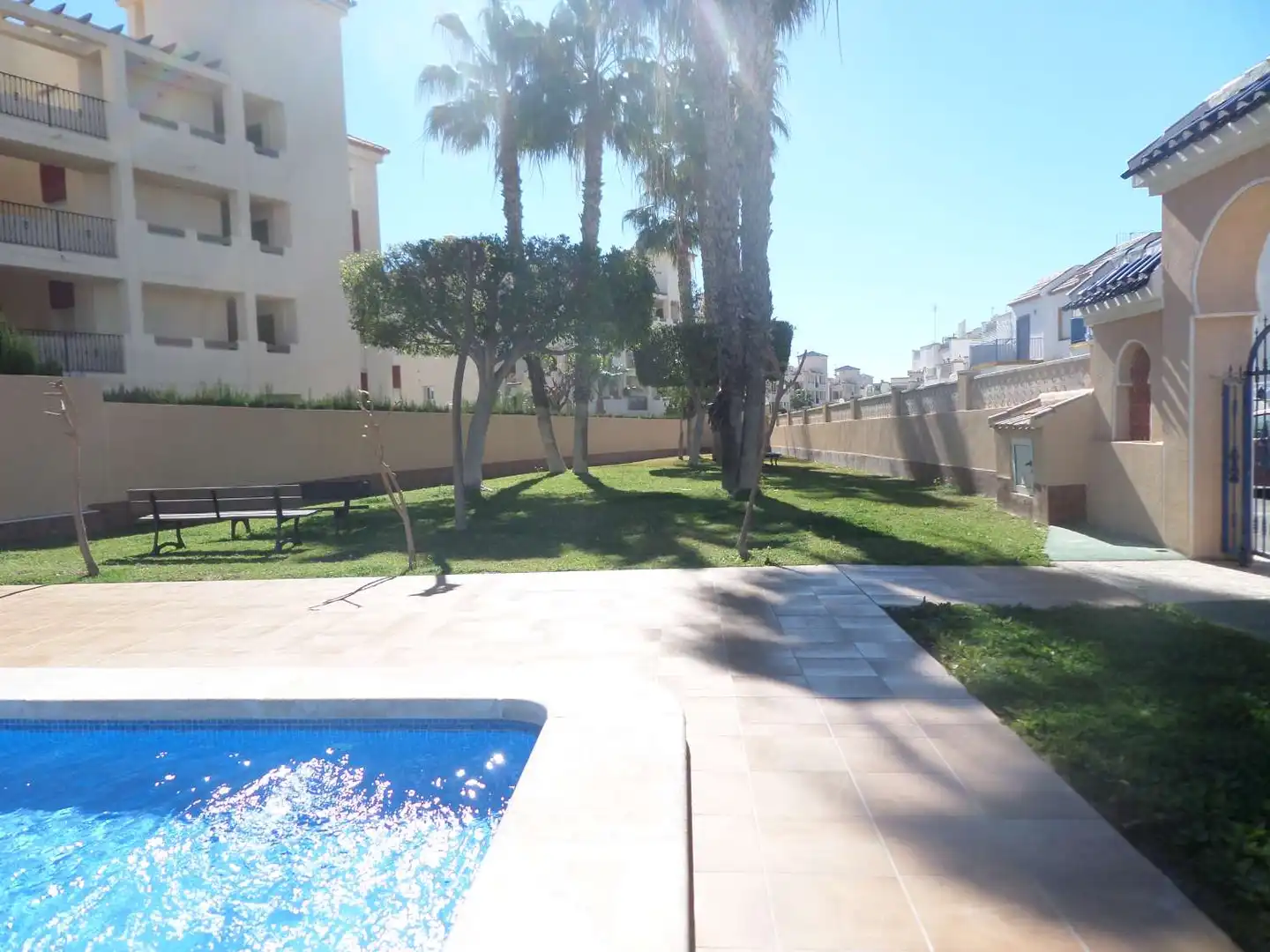 Piscina de Apartament en venda en Orihuela amb Piscina i Moblat