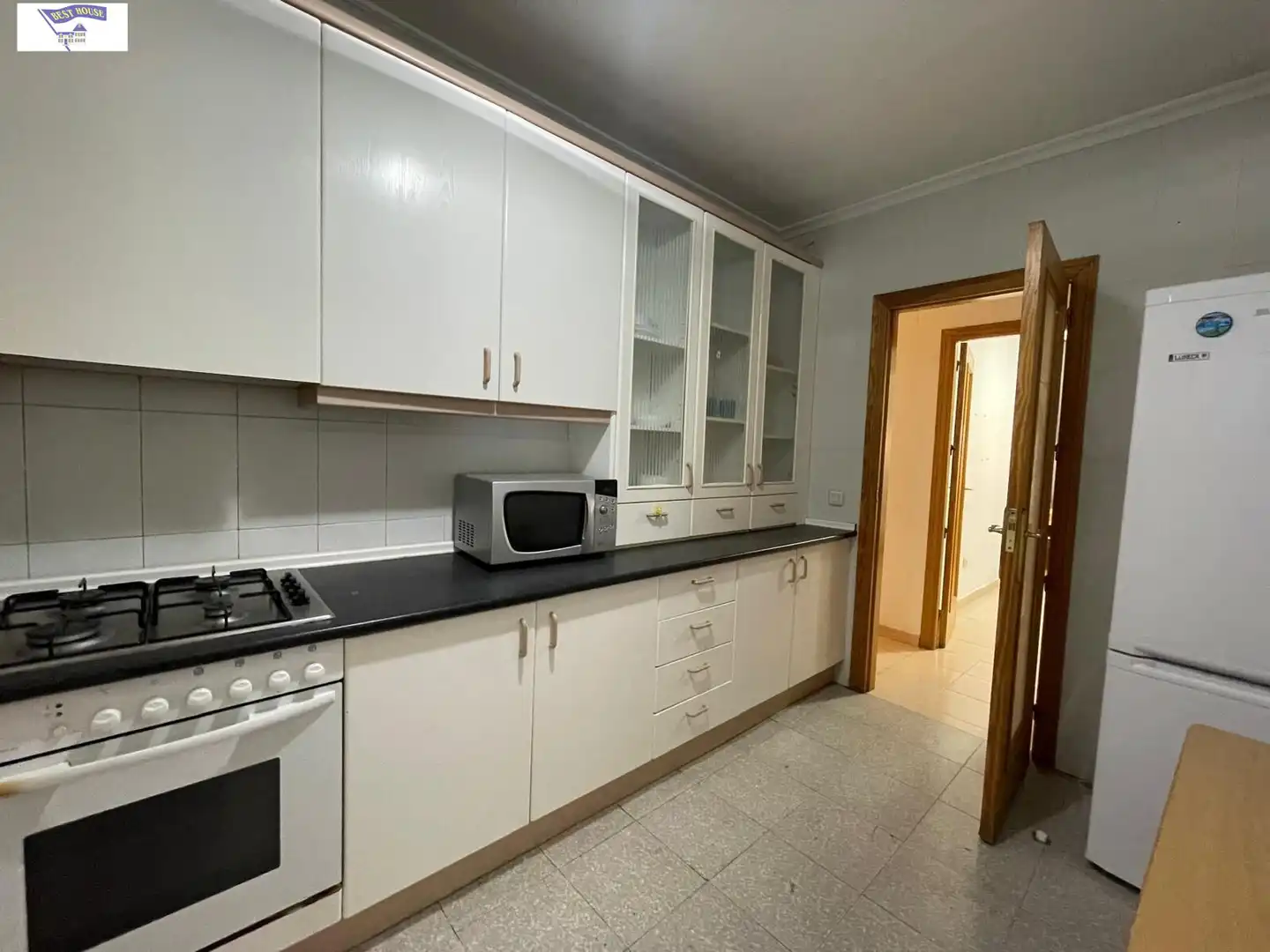 Küche von Wohnung zum Verkauf in Albacete mit Heizung, Abstellraum und Balkon