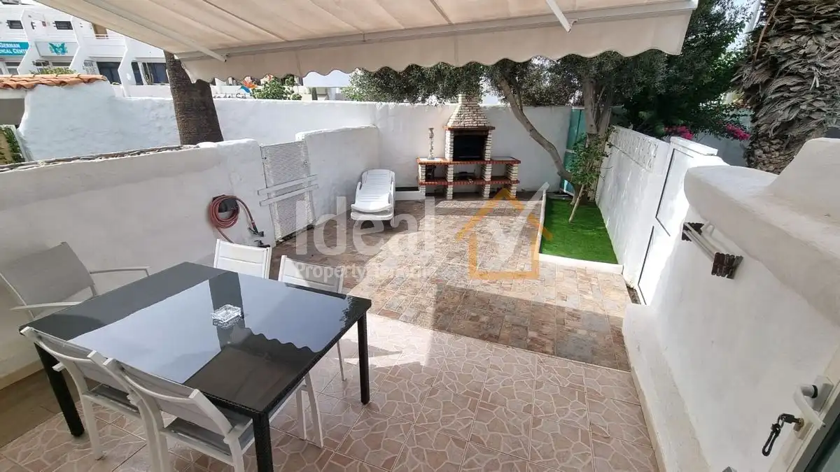 Terrassa de Casa adosada en venda en Adeje amb Jardí privat, Terrassa i Piscina comunitària