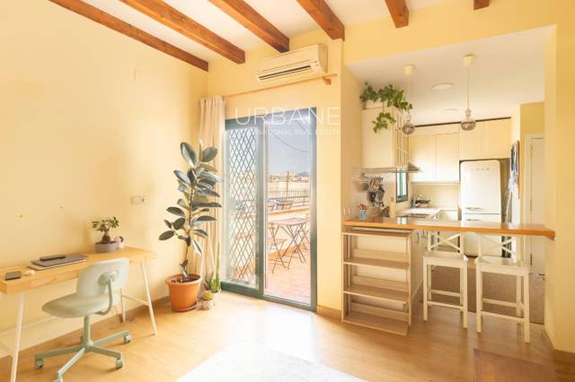 Ático en Venta en Flassaders en Sant Pere, Sta. Caterina i la Ribera