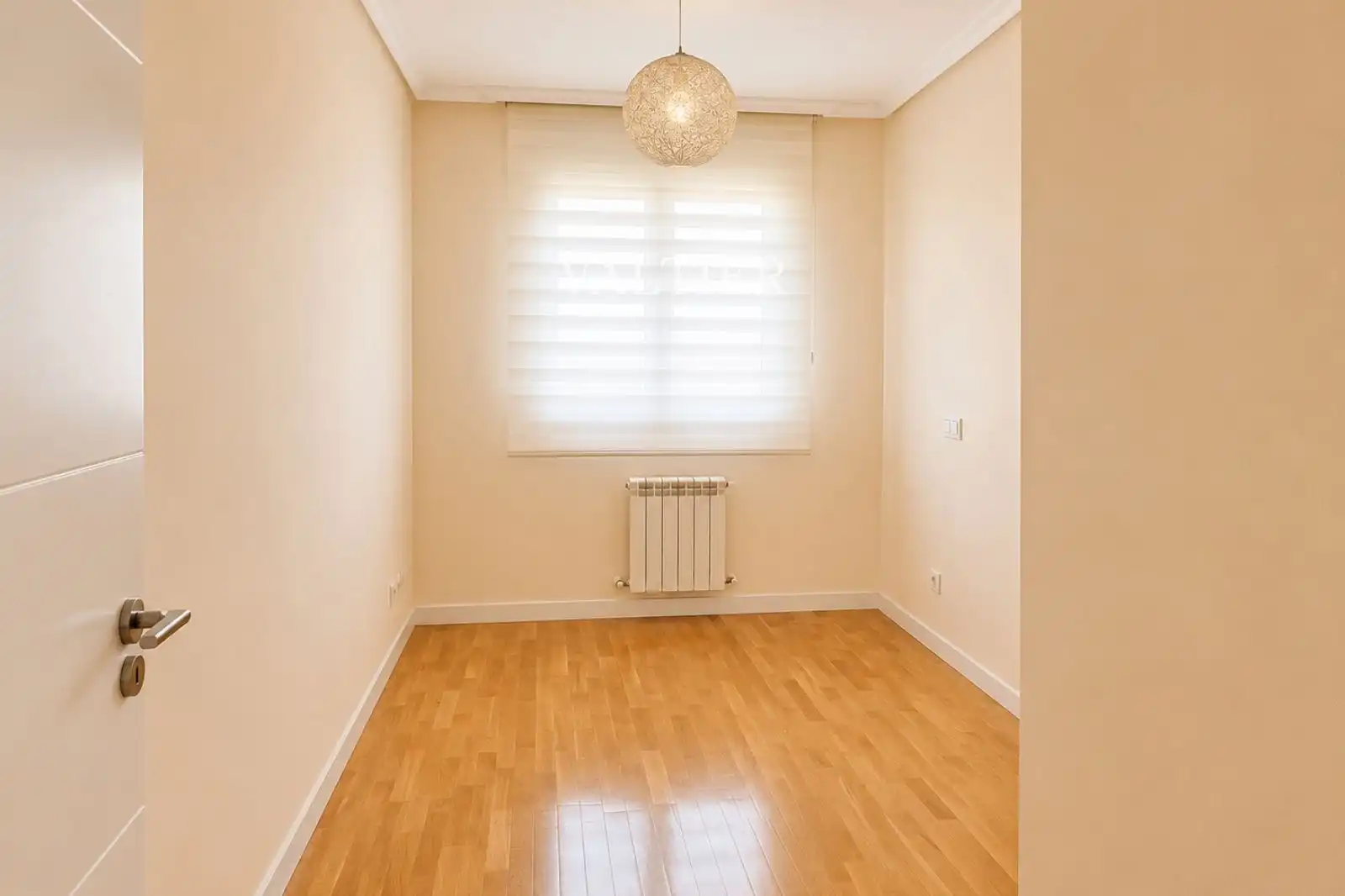 Habitación de Piso de alquiler en Madrid con Aire acondicionado, Piscina y Piscina comunitaria