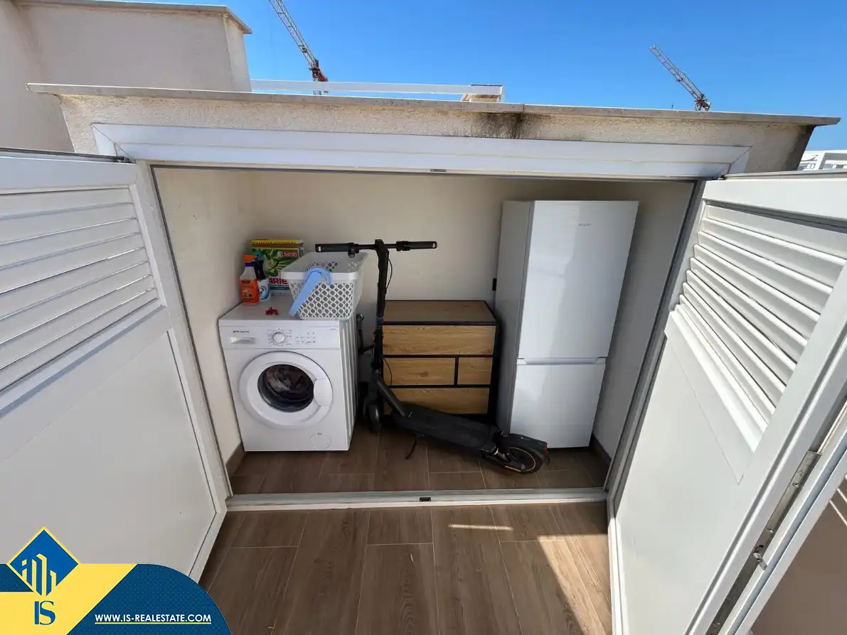 Bungalow con piscina en venta en Los Balcones - Los Altos, imagen 17