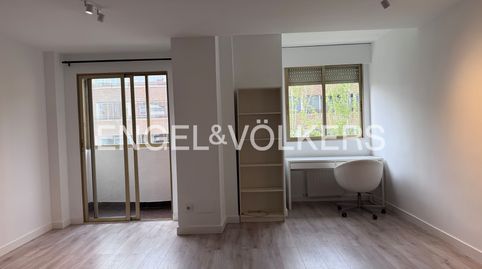 Foto 3 von Wohnung zur Miete in Victor Andrés Belaunde, Hispanoamérica - Bernabéu, Madrid Capital